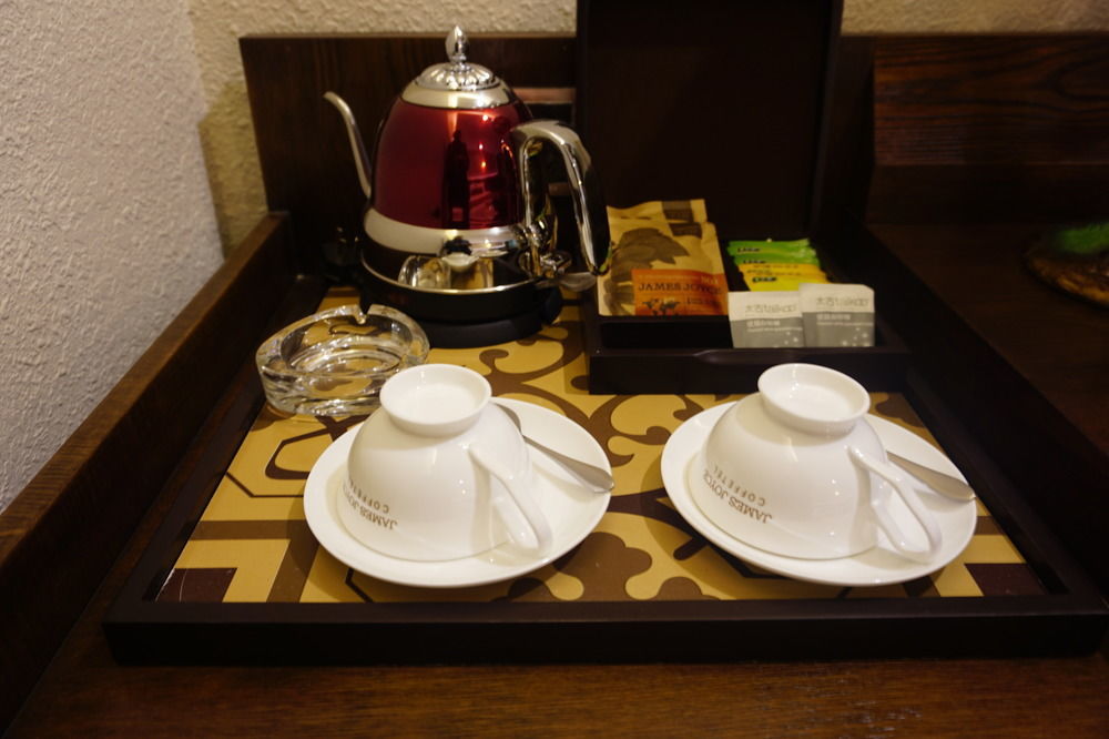 James Joyce Coffetel Hotel Guangzhou Baiyun Street North Branch Exterior photo